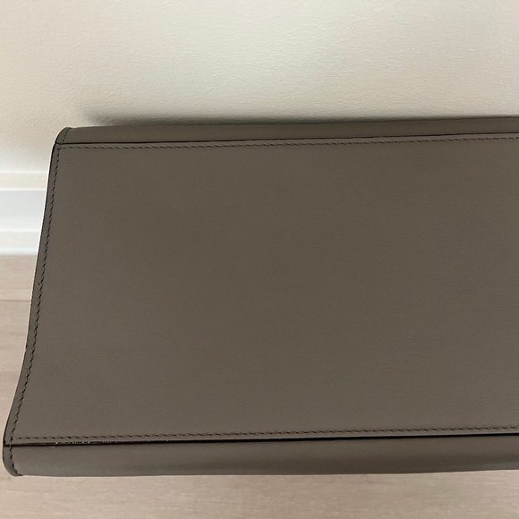 Celine grey croc embroidered trapeze medium bag - Picture 12 of 13